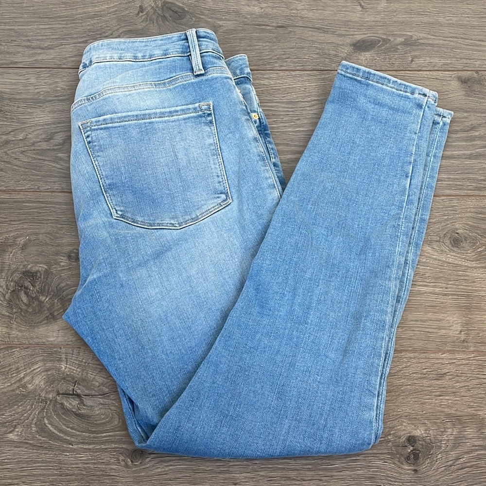 Frame Le One Skinny Jeans in Caspio Fits Size 8-16 - Picture 12 of 15